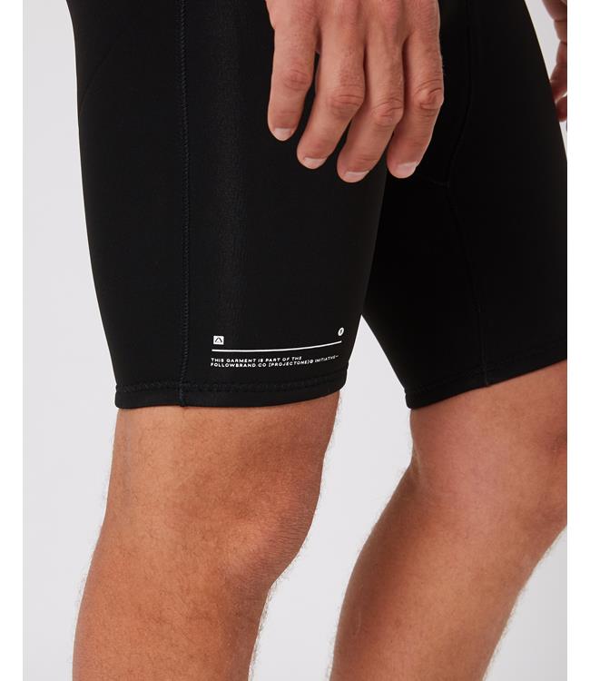 Follow P1 Mens 2/2mm Springsuit Black - detail of the neoprene seams and stretch zone construction