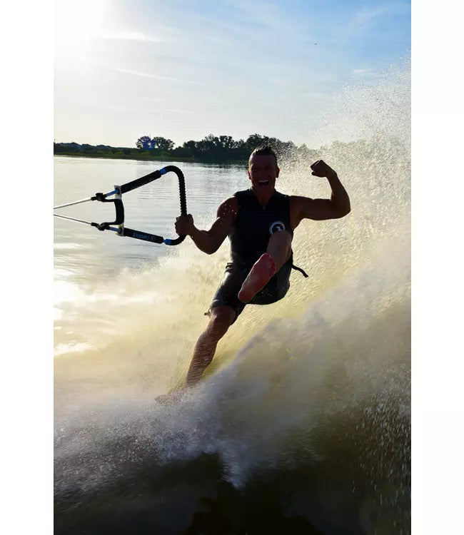 Barefoot International Front Toe Bear Trap Full Wrap Handle - lifestyle shot of expert barefoot skier using the handle