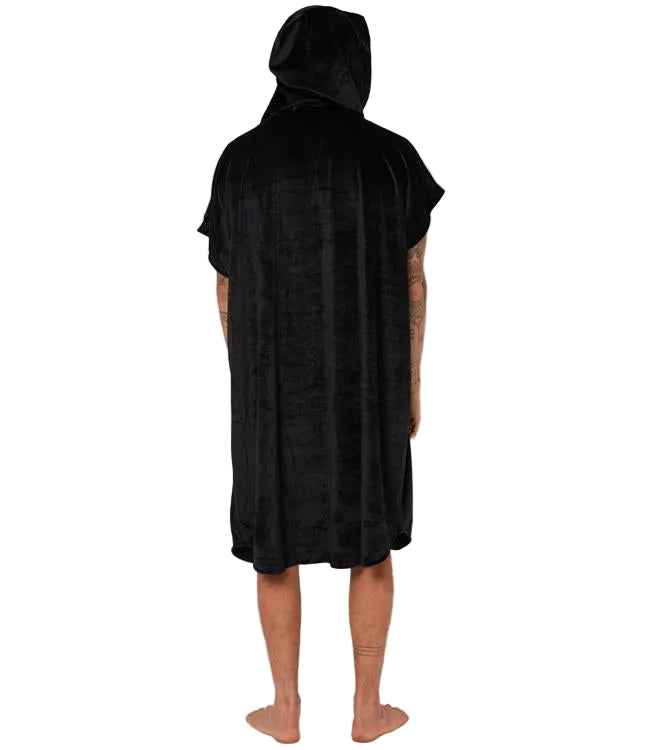 Follow Corp Towelie Black - flat-lay showing the full microfibre towel and woven Follow branding