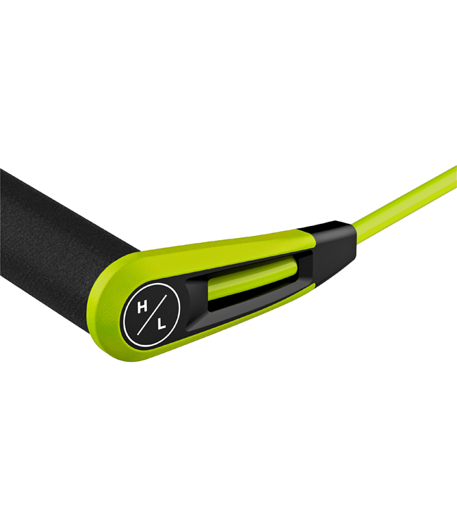 Hyperlite Plus Wake Rope & Handle - close-up detail of handle bar end cap construction