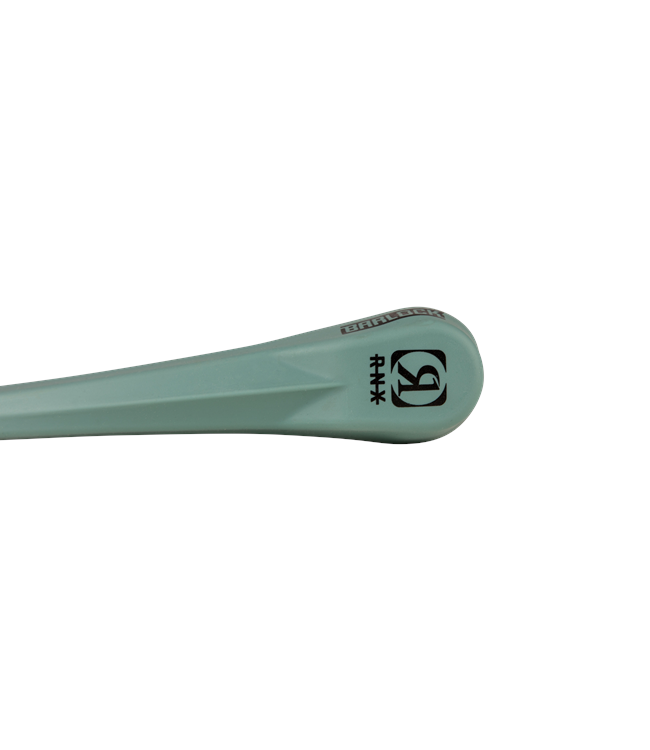 Ronix Envoy Wakeboard Handle - first inset close-up of tacky hide grip texture