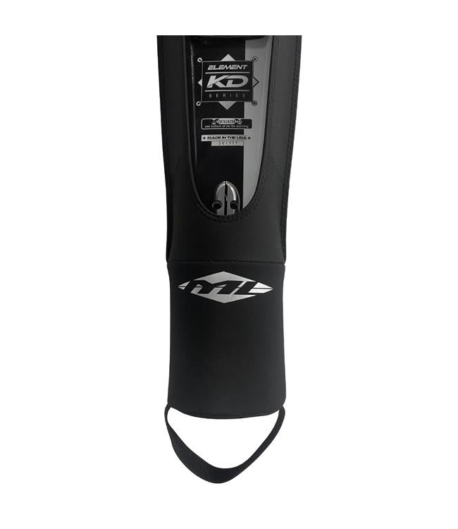 Masterline Deluxe Neo Ski Cover tail detail — neoprene wrap protecting the tail of the slalom ski