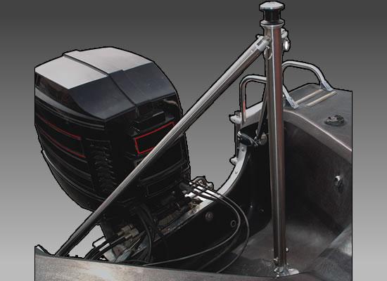 Fly High Deck Master Adjustable Ski Pylon close detail of the adjustment mechanism and rope swivel