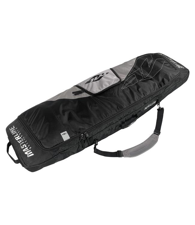 Masterline Gusseted Deluxe Wakeboard Cover – detail shot of the reinforced tip and tail panels and dual zipper