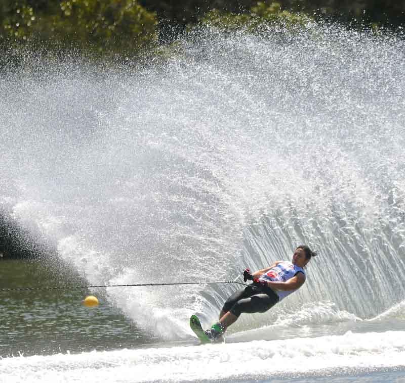 Mel Collins - Waterskiers World