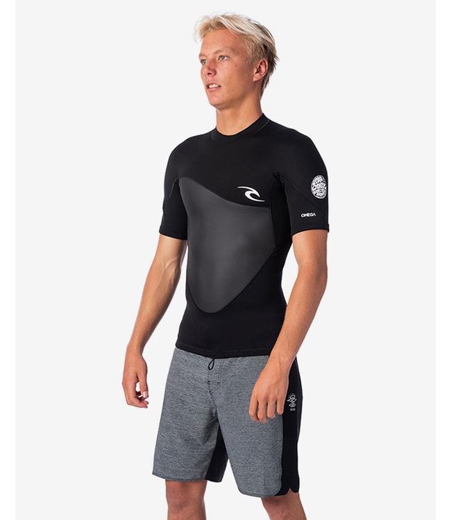 Ripcurl Omega Short Sleeve Heater Top (2021) - Black - Waterskiers World